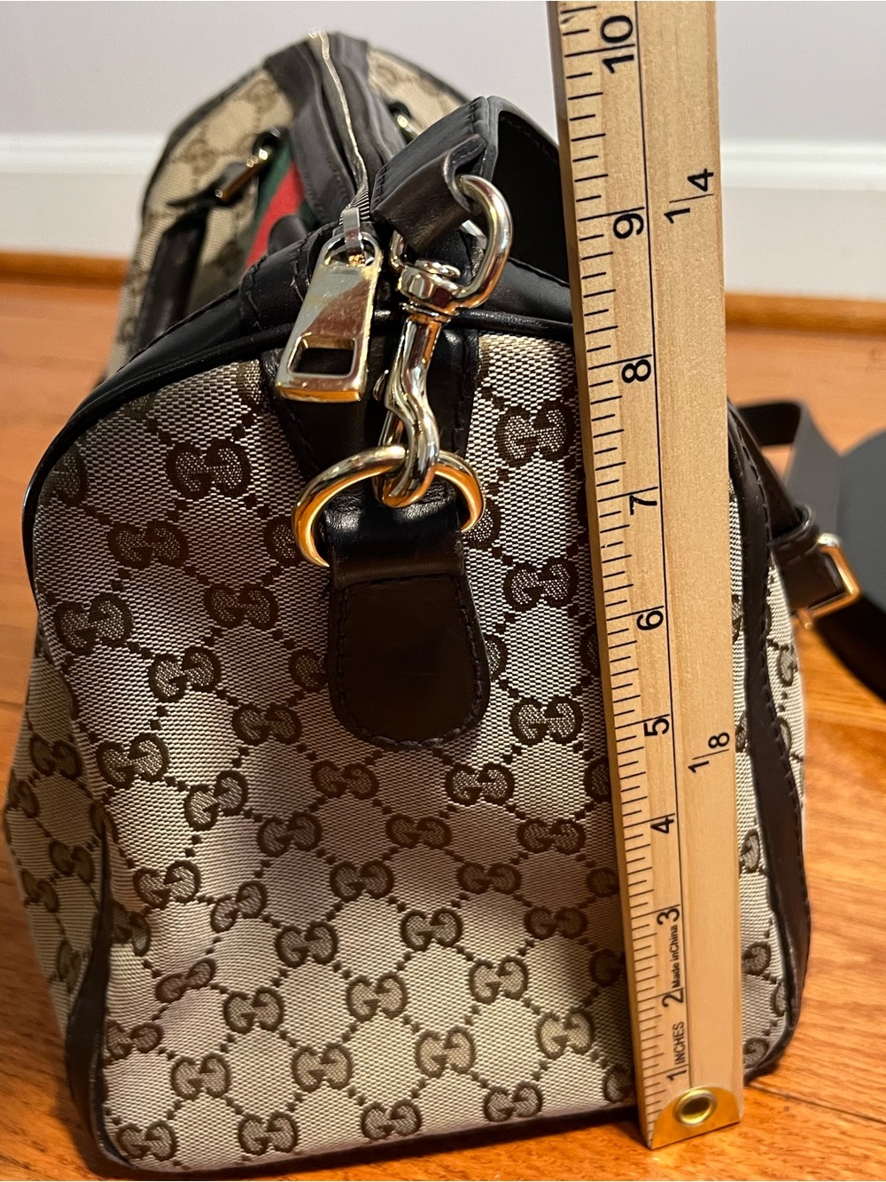 Gucci Beige Monogram Satchel with Green & Red Center Stripe - Picture 16 of 16